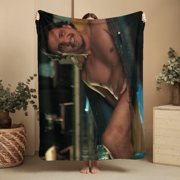Pedro Pascal Velveteen Plush Blanket - Snuggly Soft Warm Blanket for Fans, Gift for Pedro Pascal Lover, Cozy Throw, Movie Night Essential,